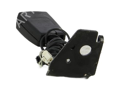 Engache cinturón Engache cinturón PEUGEOT 3008 I MPV (0U_) 1.6 HDi (114 hp) 33477319 33477319