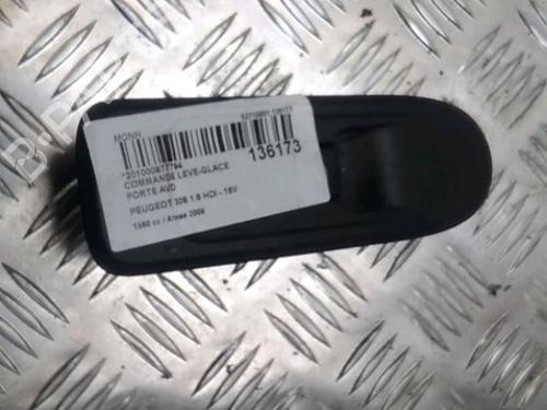 Used Switch Switch PEUGEOT 308 I (4A_, 4C_) 1.6 HDi (90 hp) 13094235 13094235