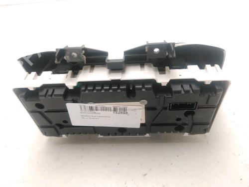 Used Instrument cluster Instrument cluster RENAULT CLIO IV Grandtour (KH_) 1.5 dCi 90 (KHN3, KHN4) (90 hp) 21947309 21947309