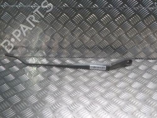 Used Front windshield wiper arm NISSAN MICRA III (K12) 1.2 16V (80 hp) 14902873