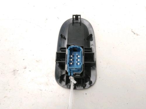 Used Switch Switch RENAULT MASTER III Van (FV) 2.3 dCi 145 FWD (FV0E, FV0F, FV0H, FV02, FV0M, FV0S,... (146 hp) 19917647 19917647