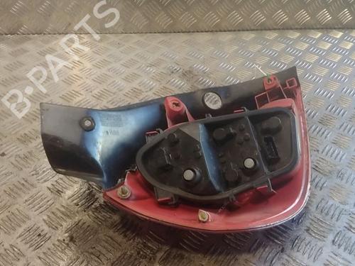 Used Right taillight Right taillight RENAULT CLIO III (BR0/1, CR0/1) 1.5 dCi (BR17, CR17) (86 hp) 15644296 15644296