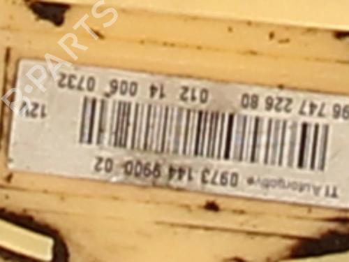 Used Fuel pump CITROËN C4 Grand Picasso II (DA_, DE_) 1.6 HDi / BlueHDi 115 (115 hp) 30652106