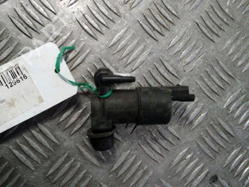 Used Washer pump Washer pump RENAULT LAGUNA II (BG0/1_) 1.9 dCi (107 hp) 14904431 14904431