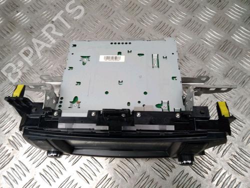 Used Radio Radio TOYOTA YARIS (_P13_) 1.4 D (NLP130_, NLP130) (90 hp) 13112445 13112445