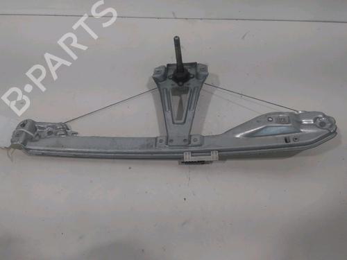 Elevador vidro trás esquerdo Elevador vidro trás esquerdo RENAULT CLIO III (BR0/1, CR0/1) 1.5 dCi (C/BR0G, C/BR1G) (68 hp) 28331294 28331294
