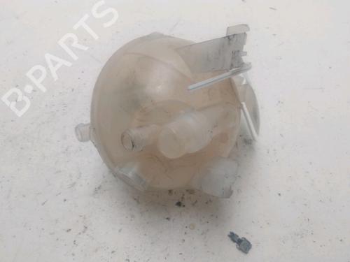 Used Expansion tank PEUGEOT 3008 II SUV (MC_, MR_, MJ_, M4_) 1.5 BlueHDi 130 (131 hp) 25796585