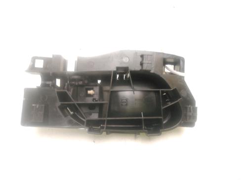 Used Rear left interior door handle Rear left interior door handle PEUGEOT PARTNER Tepee 1.6 BlueHDi 100 (100 hp) 28087089 28087089