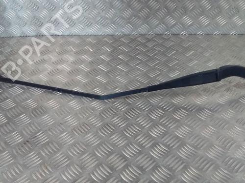 Used Front windshield wiper arm RENAULT TRAFIC III Van (FG_) 2.0 dCi 130 (FGMY) (131 hp) 18837534