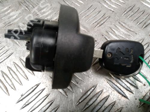 Tanklokket PEUGEOT 307 Break (3E) 2.0 (136 hp) 13077715