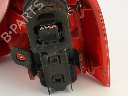 Achterlicht links RENAULT CLIO II (BB_, CB_) 1.9 D (B/CB0E, BB0J) | BP29930024C34 