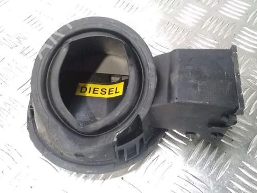 fuel-flap-peugeot-1007-km_-14-hdi-1517c3-2005-13301953 main image