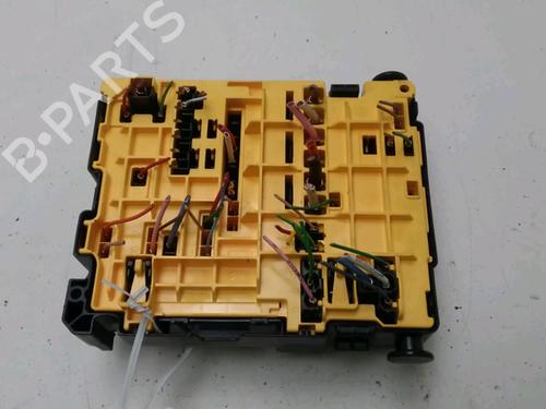 Used Fuse box Fuse box PEUGEOT 3008 I MPV (0U_) 1.6 HDi (109 hp) 36485992 36485992