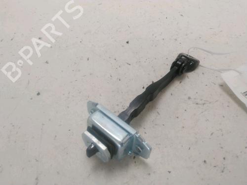 hingedoor-check-strap-renault-arkana-i-lcm_-ldn_-2019-28331279 main image