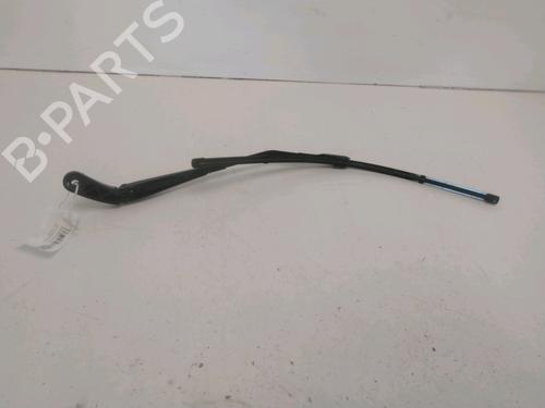 Used Front windshield wiper arm AUDI A1 Sportback (GBA) 30 TFSI (116 hp) 29622050