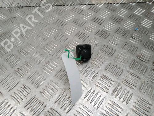Used Mirror switch VW GOLF V (1K1) 1.9 TDI (105 hp) 13621646