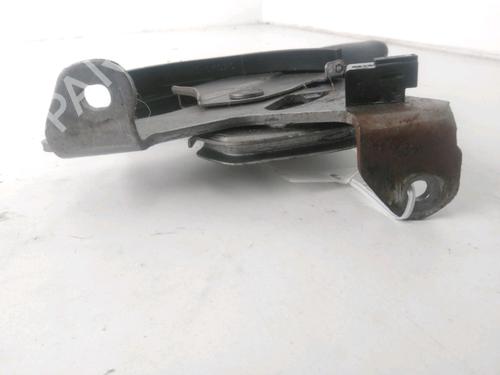 Used Hand brake Hand brake TOYOTA HILUX VII Pickup (_N1_, _N2_, _N3_) 2.5 D-4D 4WD (KUN25) (144 hp) 31911938 31911938