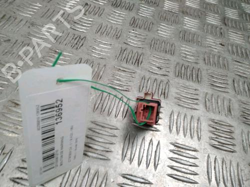 Used Warning switch Warning switch CITROËN C4 I (LC_) 1.6 HDi (90 hp) 13079338 13079338