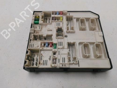 Used Fuse box Fuse box RENAULT MEGANE III Coupe (DZ0/1_) 2.0 R.S. (273 hp) 19480266 19480266