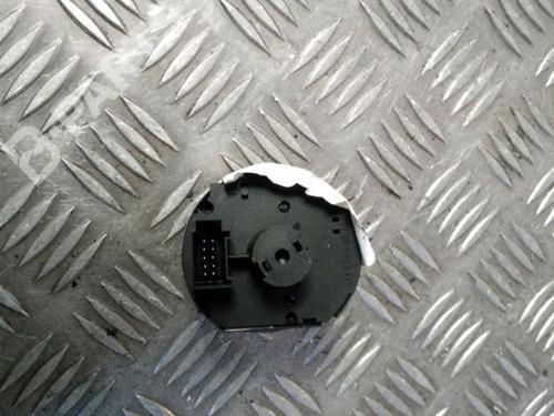 Headlight switch VW GOLF VI (5K1) 1.6 TDI | BP11996729I24 