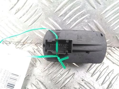 Used Left front window switch OPEL CORSA D (S07) [2006-2015]  23181440