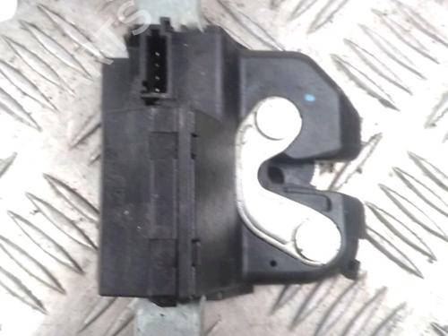 Used Tailgate lock OPEL CORSA D (S07) 1.2 (L08, L68) (86 hp) 23181493