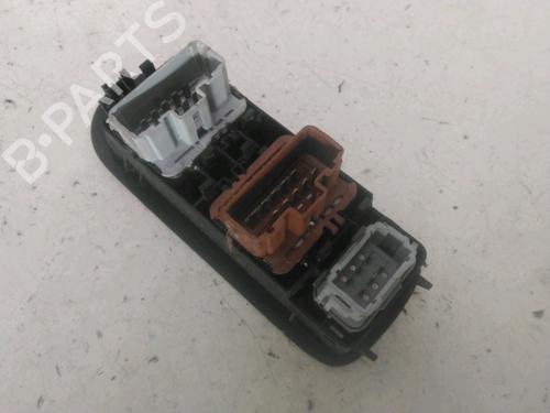 Interrupteur de vitre avant gauche RENAULT SCÉNIC II (JM0/1_) 1.5 dCi (JM1E, JM16) | BP29578082I27 