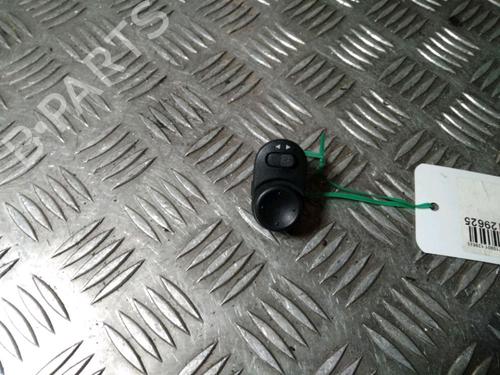 Used Mirror switch Mirror switch OPEL ZAFIRA A MPV (T98) 2.2 DTI 16V (F75) (125 hp) 11996824 11996824