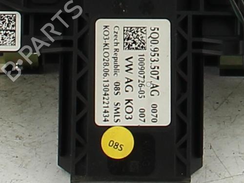 steering-column-stalk-vw-golf-vii-5g1-bq1-be1-be2-2012-2013-2014-2015-2016-2017-2018-2019-2020-2021-30502086 main image