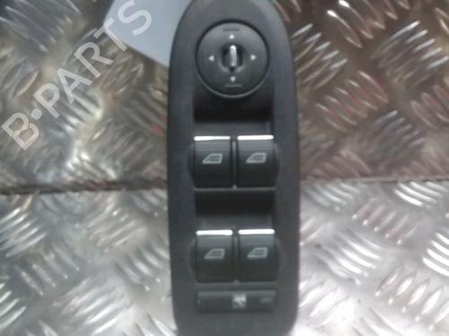 Used Left front window switch Left front window switch FORD C-MAX (DM2) 1.8 TDCi (115 hp) 11714403 11714403