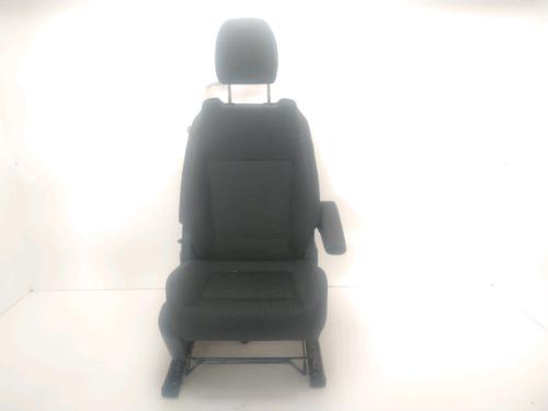 Right front seat PEUGEOT 5008 (0U_, 0E_) 1.6 BlueHDi 120 | BP27643785C16 