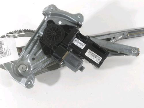 Front left window mechanism RENAULT MEGANE III Hatchback (BZ0/1_, B3_) 1.9 dCi (BZ0N, BZ0J) | BP20696384C22 