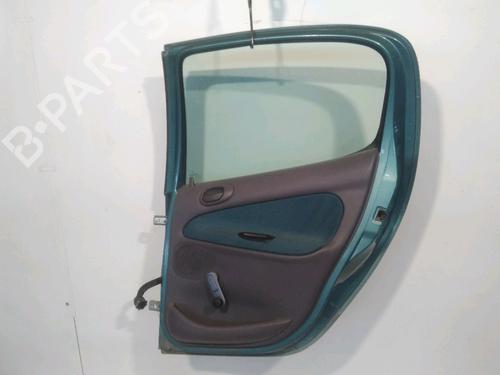 Used Left front door PEUGEOT 206 Hatchback (2A/C) 1.4 i (75 hp) 29137305