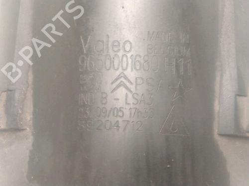 Used Left front fog light CITROËN C4 Coupe (LA_) 2.0 HDi (136 hp) 25830613