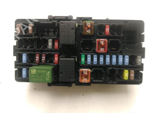 Used Fuse box Fuse box OPEL KARL (C16) 1.0 (75 hp) 21672618 21672618