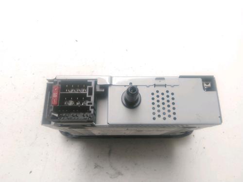 Used Radio Radio 26311225 26311225
