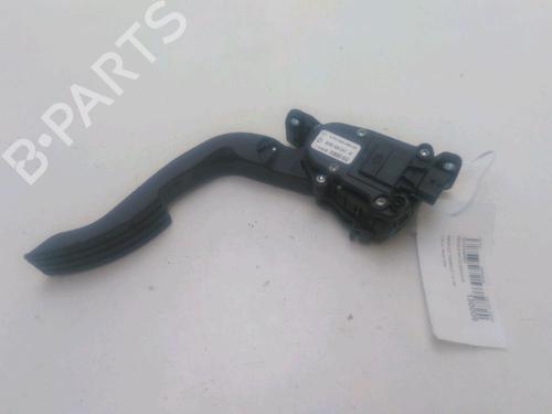 Used Pedal RENAULT TWINGO II (CN0_) 1.2 16V (CN04, CN0B) (75 hp) 19498490