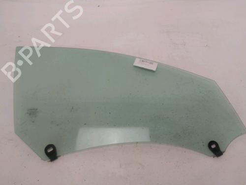 front-right-door-window-renault-megane-iv-hatchback-b9amn_-2015-29389392 main image