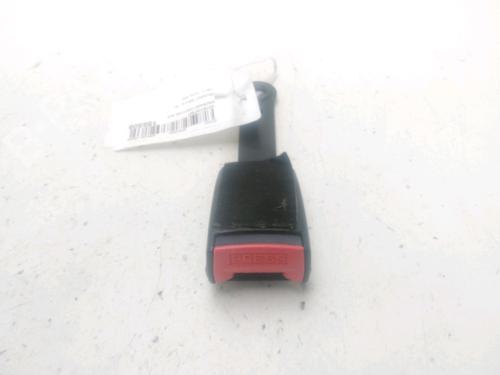 Used Seat buckle PEUGEOT 206 Hatchback (2A/C) 1.4 i (75 hp) 26571052