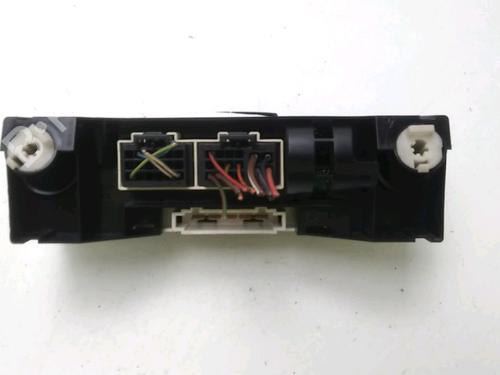 Used Climate control Climate control 19726229 19726229