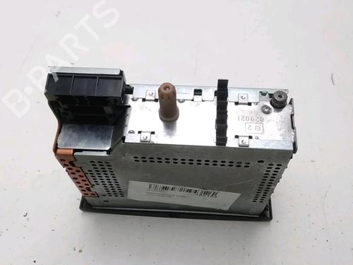 Used Radio RENAULT MEGANE II (BM0/1_, CM0/1_) 1.5 dCi (BM0F, BM0T, BM2B, CM0F, CM0T) (82 hp) 20927002