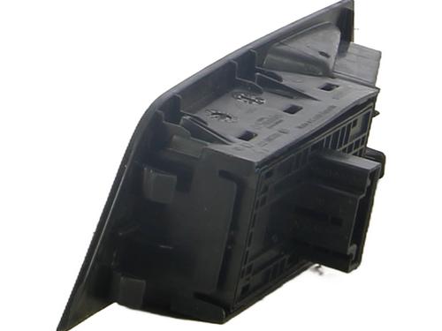 Left front window switch SKODA KAROQ (NU7, ND7) 2.0 TDI | BP36544222I27 - Image 4