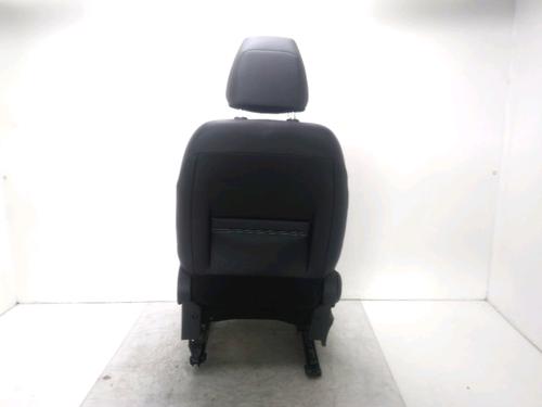 Used Right front seat RENAULT KADJAR (HA_, HL_) 1.2 TCe 130 (HLMR) (130 hp) 28331394