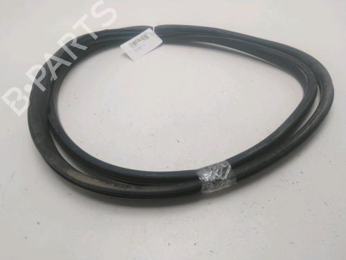 Used Rubber door seal RENAULT MEGANE III Hatchback (BZ0/1_, B3_) 1.5 dCi (BZ09, BZ0D, BZ1W, BZ29, BZ14) (110 hp) 24118137