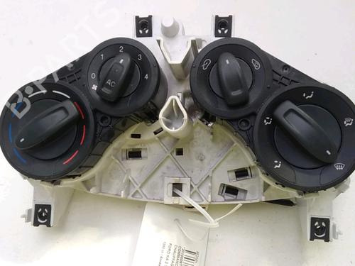 Used Climate control FORD KA (RU8) 1.2 (69 hp) 18824988