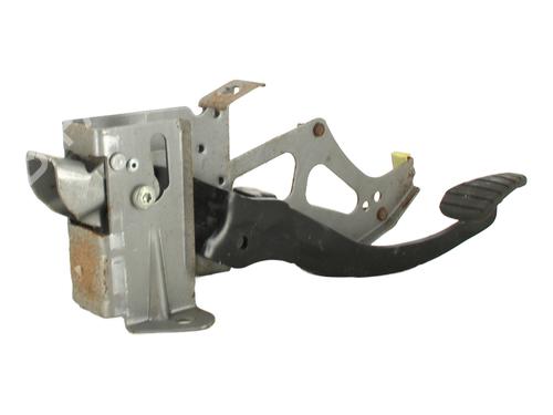 Rempedaal Rempedaal RENAULT KANGOO / GRAND KANGOO II (KW0/1_) 1.5 dCi 75 (KW07, KW10, KW04) (75 hp) 33998139 33998139