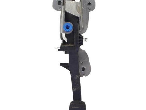 Used Clutch pedal Clutch pedal RENAULT MEGANE III Hatchback (BZ0/1_, B3_) 1.2 TCe (BZ16, BZ28) (132 hp) 35797298 35797298