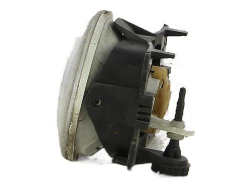 left-front-fog-light-citroen-c3-ii-sc_-2009-33808992 main image