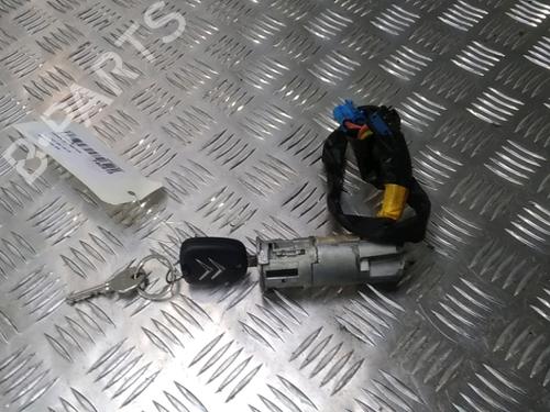 Used Ignition barrel PEUGEOT 206 Hatchback (2A/C) 1.9 D (69 hp) 13078885