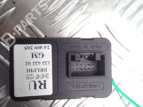 Left front window switch OPEL MERIVA A MPV (X03) 1.4 16V Twinport (E75) | BP11519425I27 